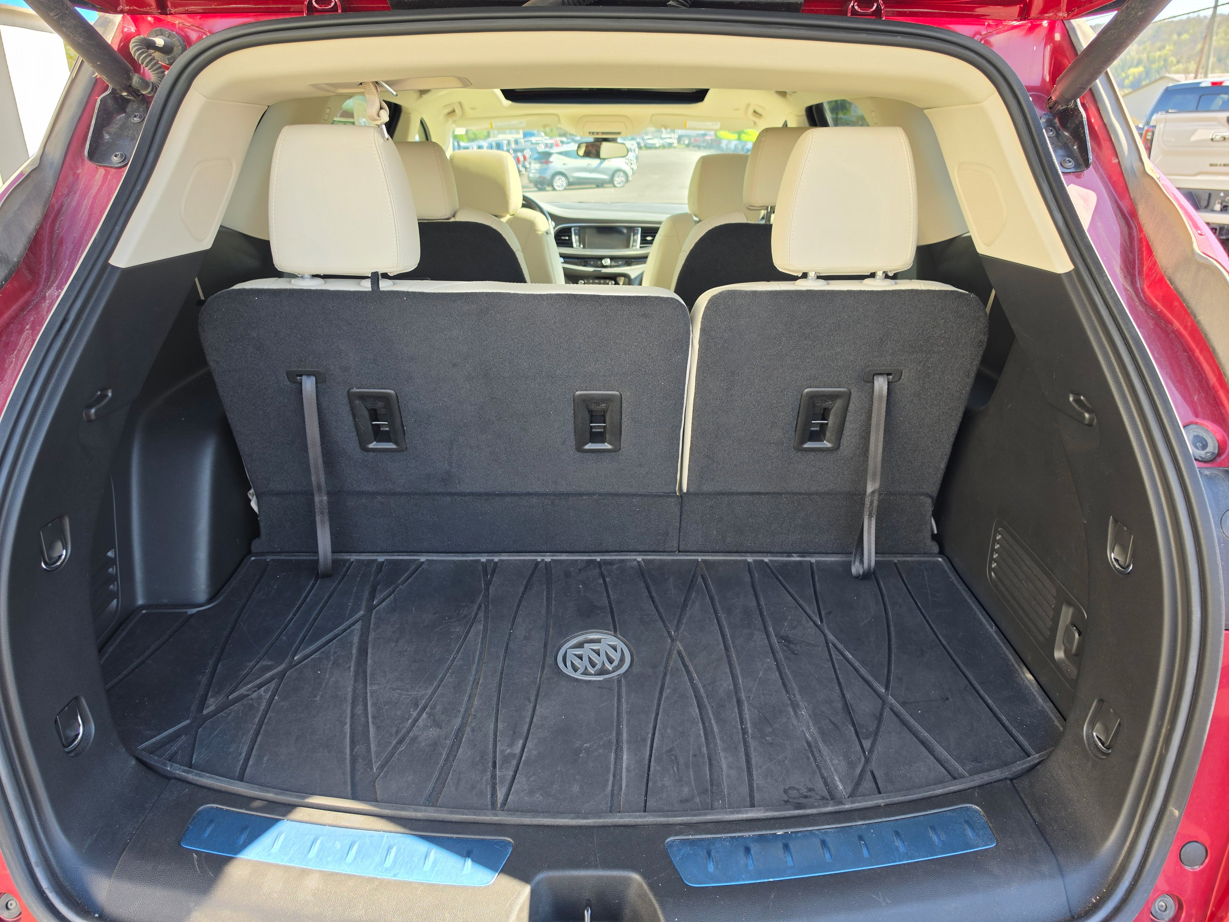 2023 Buick Enclave — detail view